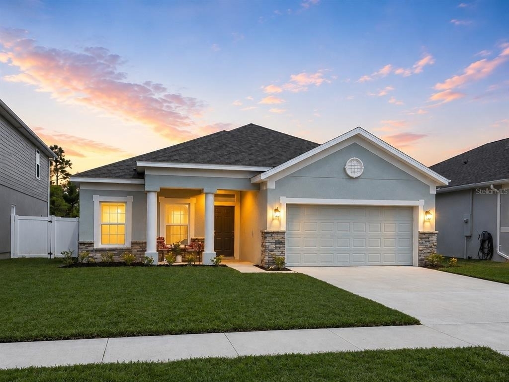 22 Oakleaf Way - Photo 0