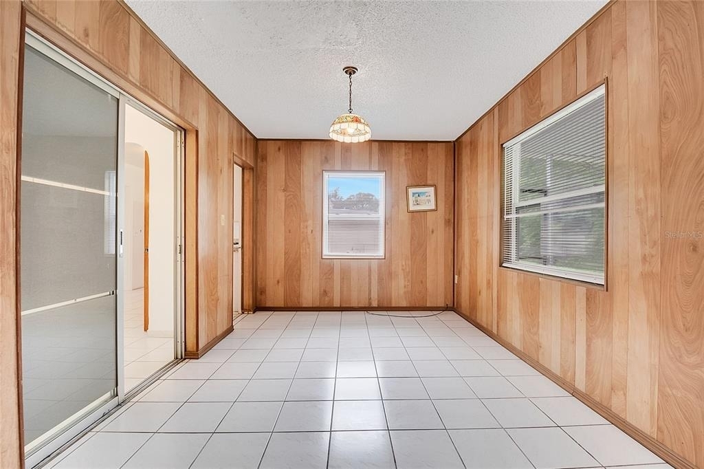 1040 San Luis Drive - Photo 14