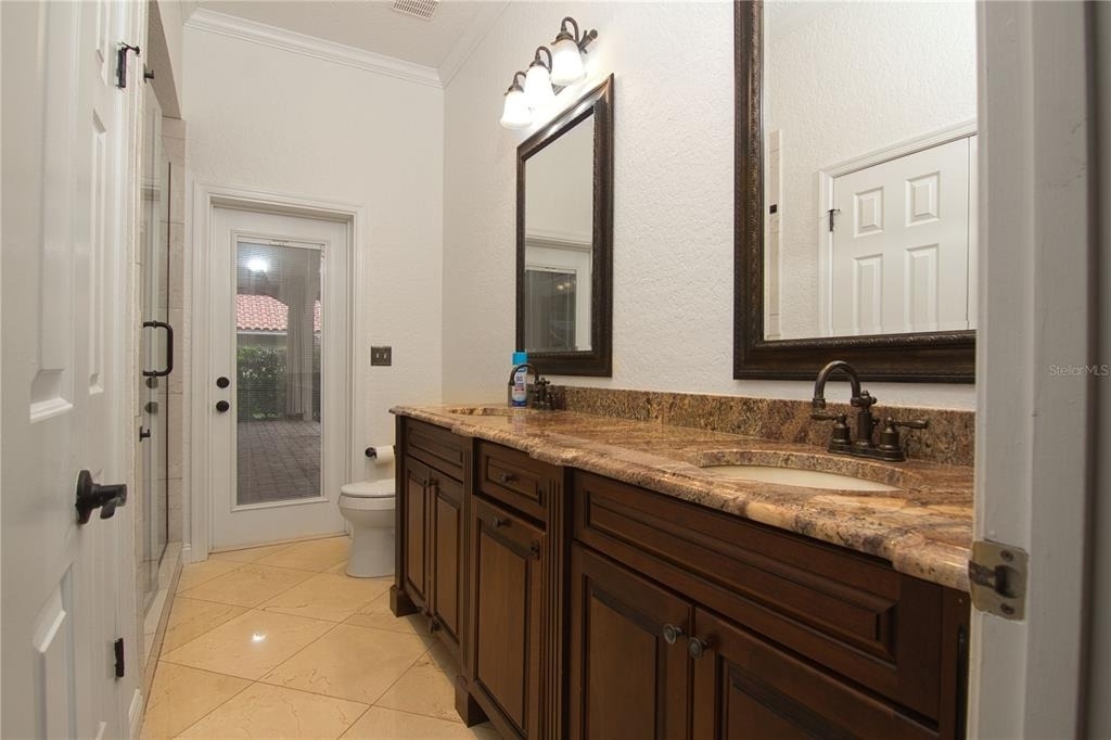 7725 Apple Tree Circle - Photo 13