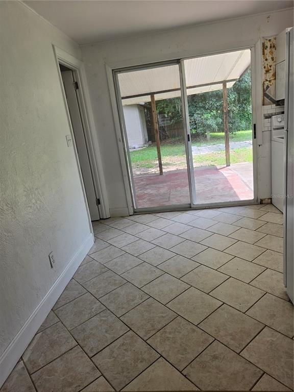 769 Greenway Place - Photo 5