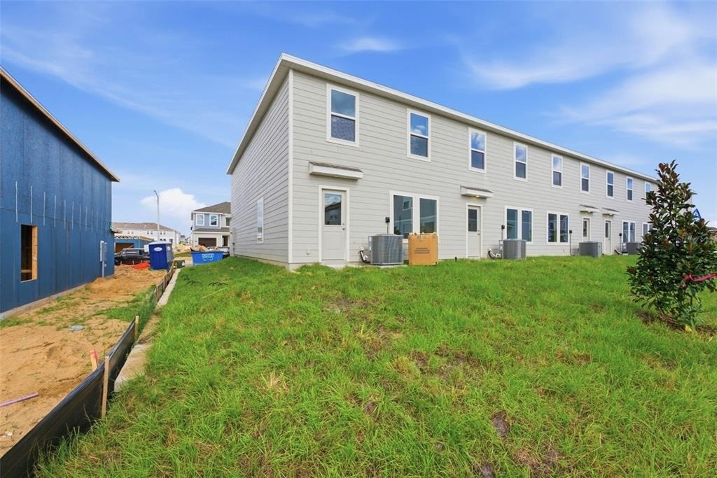 1557 Plank Place - Photo 2