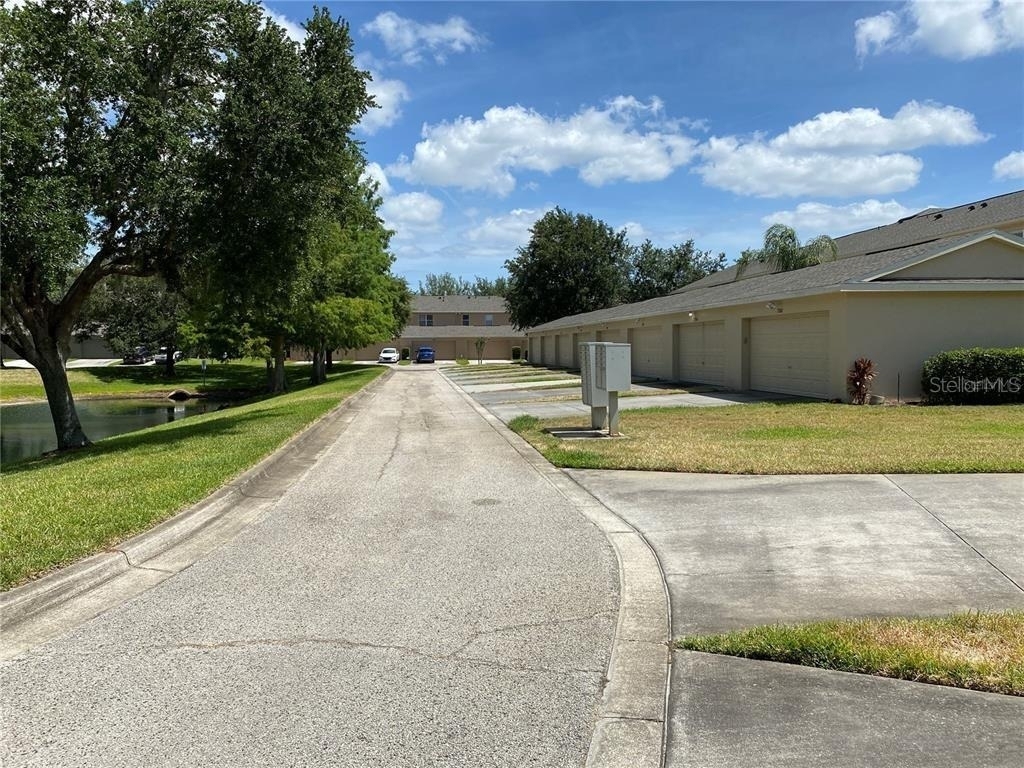 12740 Langstaff Drive - Photo 3