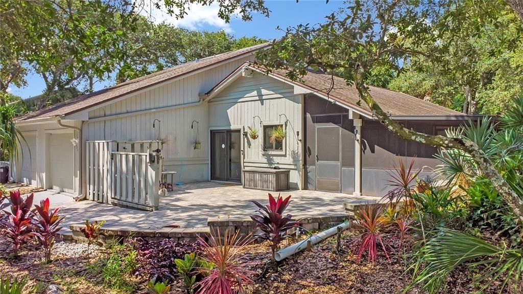 4300 Gull Cove - Photo 1