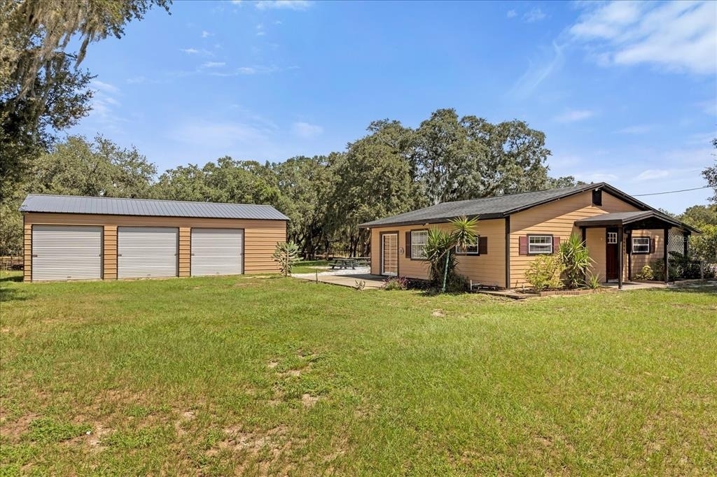 14043 Tennessee Avenue - Photo 2