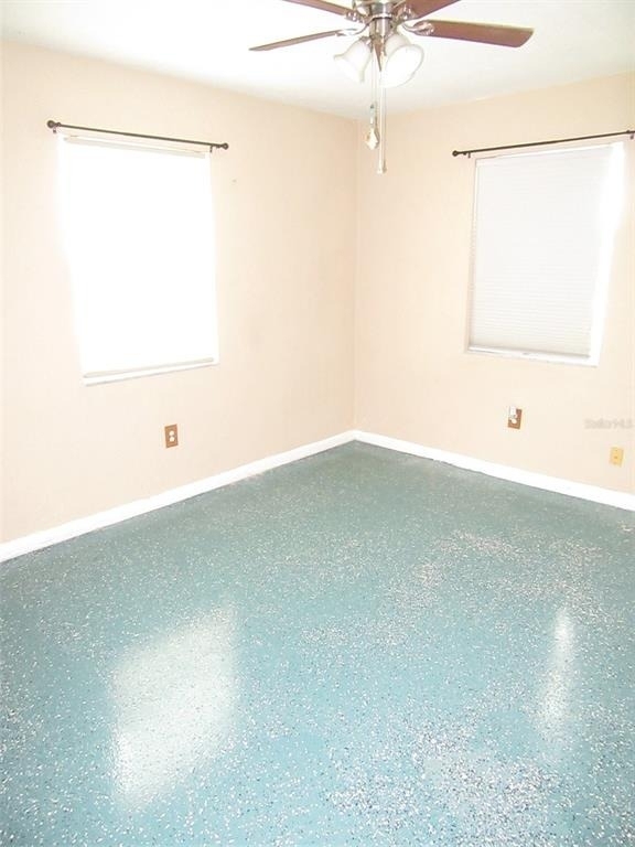 21267 Gladis Avenue - Photo 6