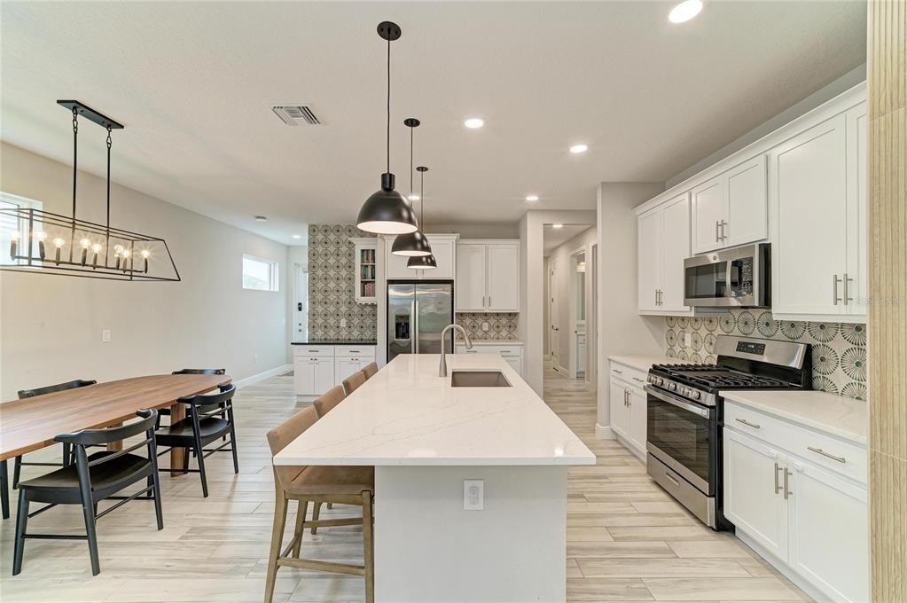 1079 Waterline Court - Photo 15