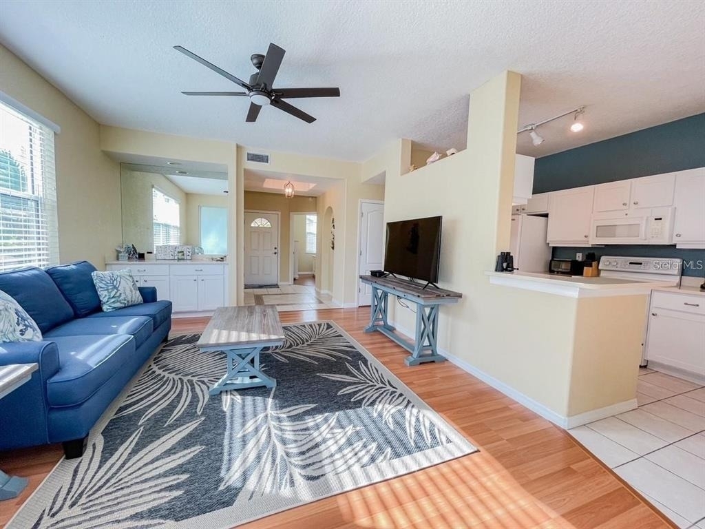 1802 Auburn Lakes Circle - Photo 6