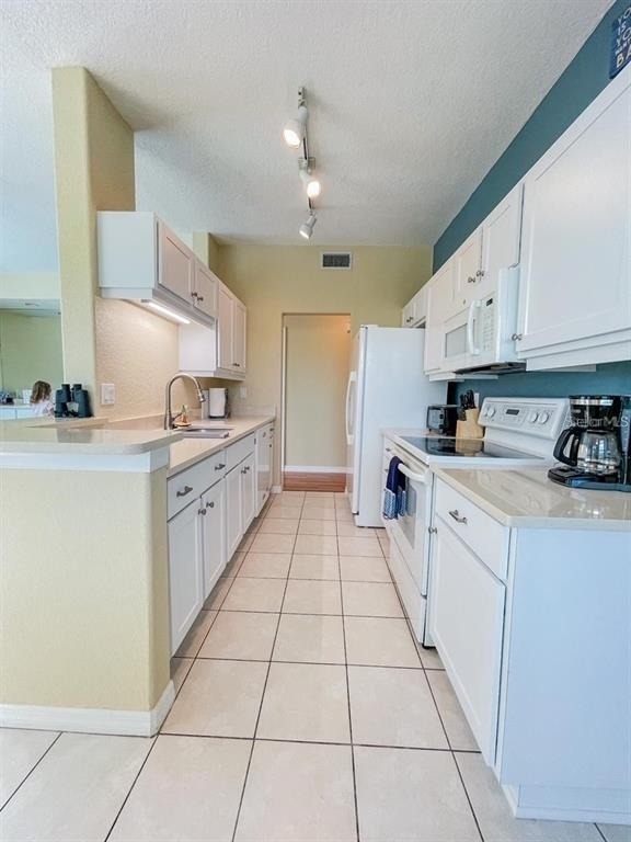 1802 Auburn Lakes Circle - Photo 4
