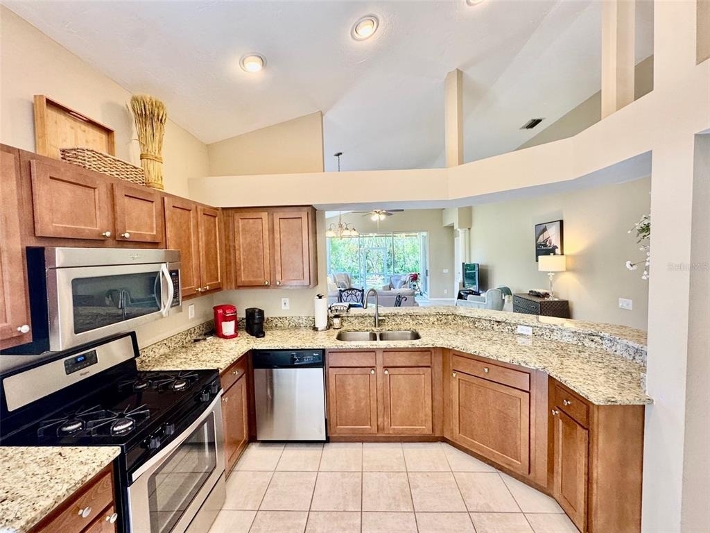 7330 Kensington Court - Photo 8