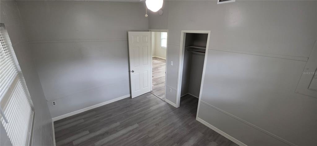 2425 Dixie Avenue - Photo 3