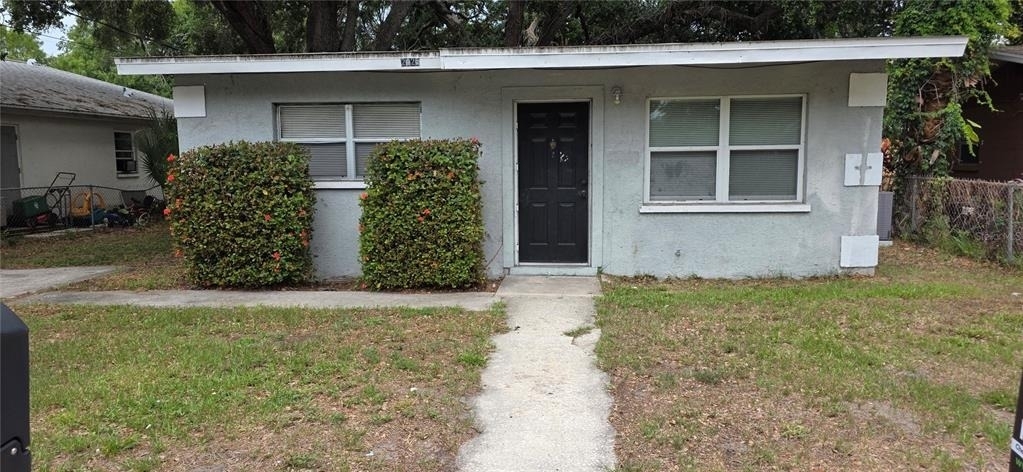 2425 Dixie Avenue - Photo 0