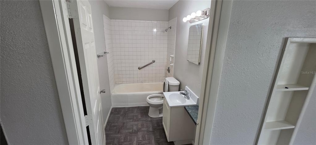 2425 Dixie Avenue - Photo 9
