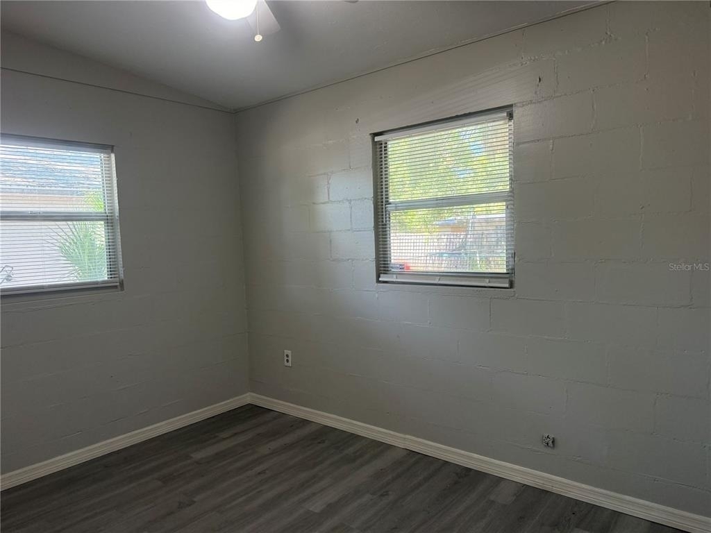 2425 Dixie Avenue - Photo 14