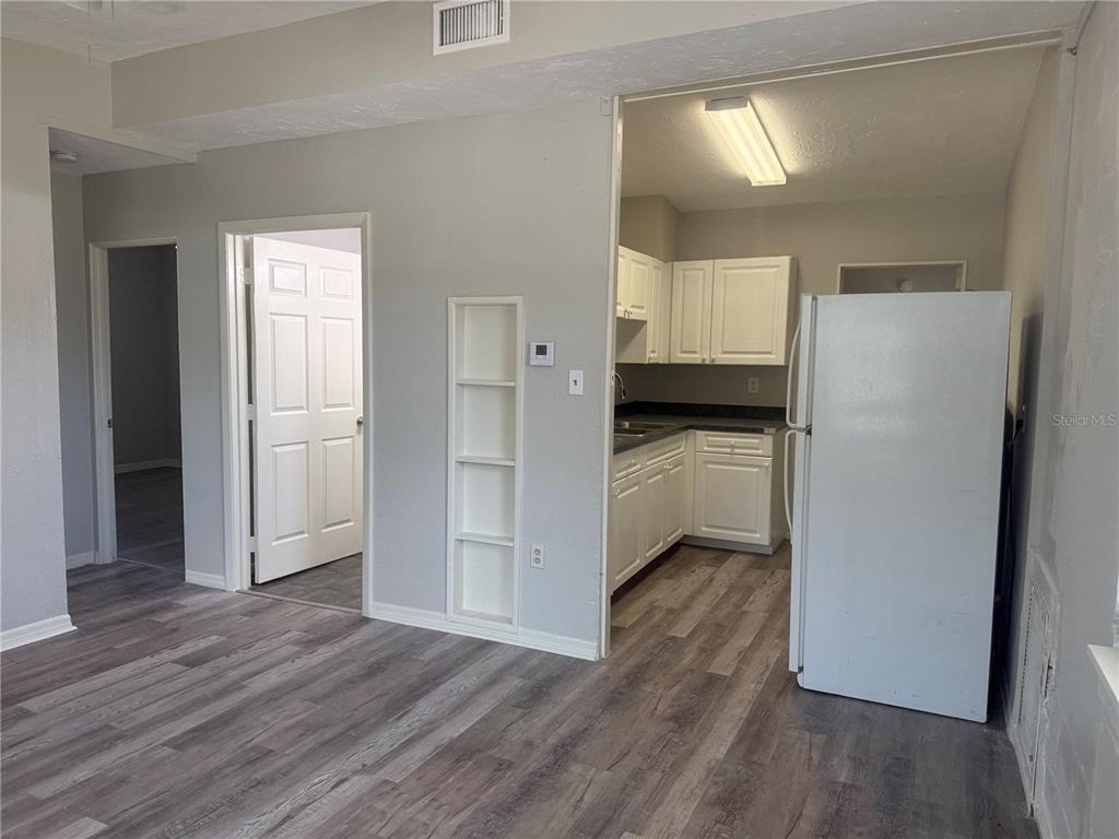2425 Dixie Avenue - Photo 21