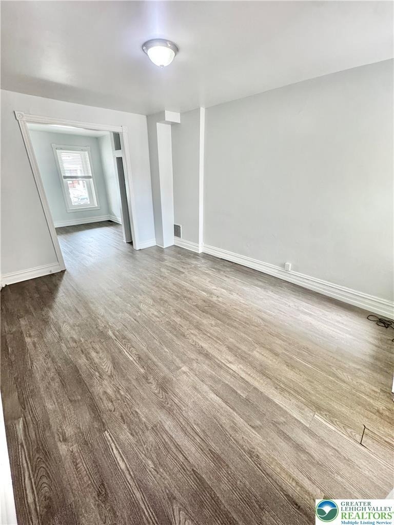 1410 W Turner Street - Photo 2