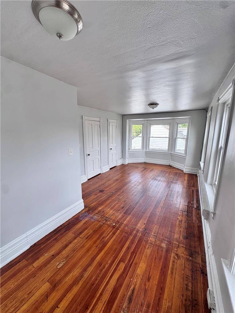 919 W Liberty Street - Photo 11