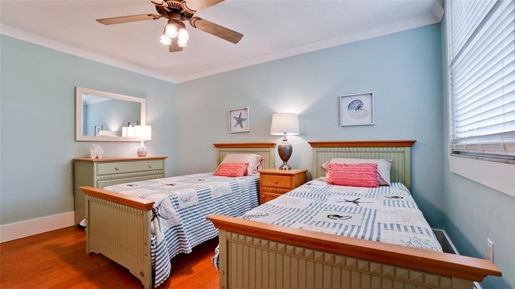 401 Palm Tree Drive - Photo 29