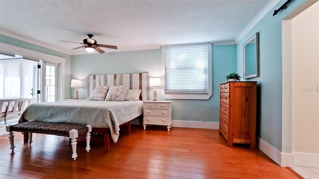 401 Palm Tree Drive - Photo 12