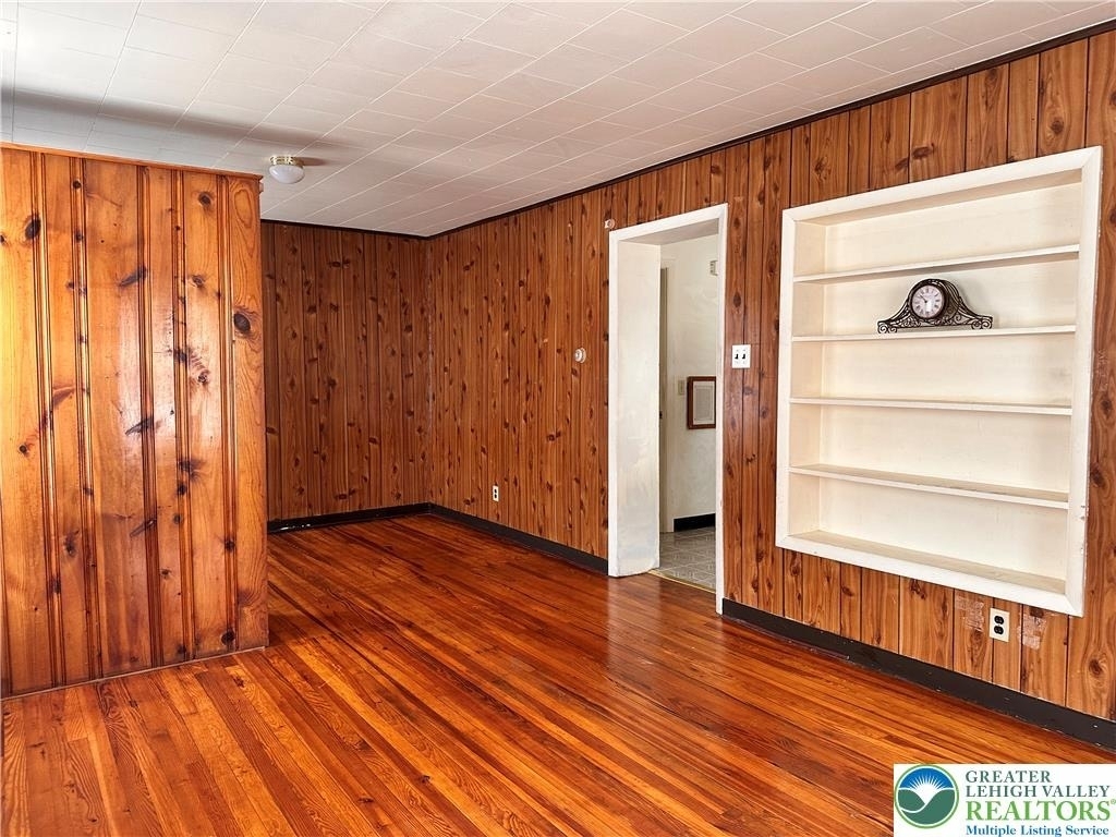 401 Main Street - Photo 3