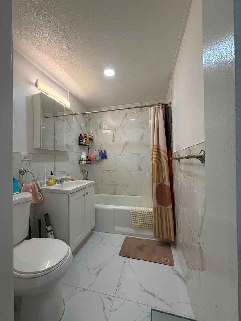 50 West 34th Street - Photo 2
