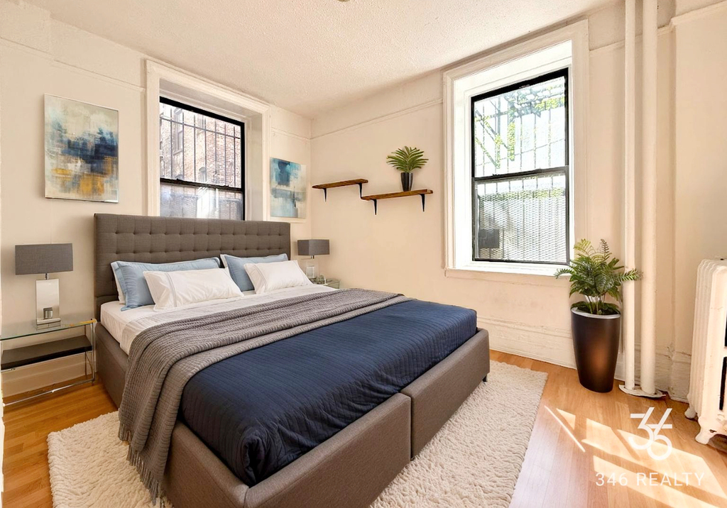 555 Edgecombe Avenue - Photo 1