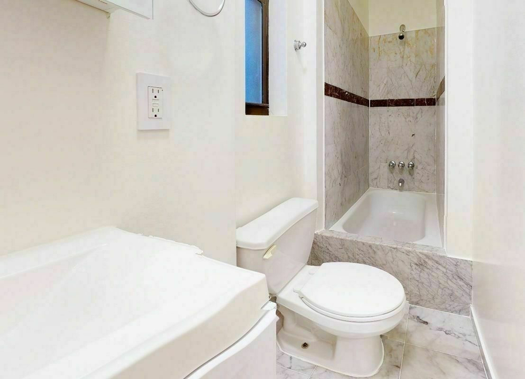 285 West 147th Street - Photo 4