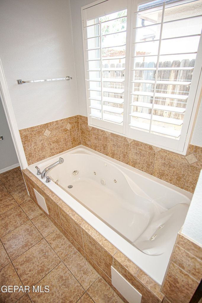 5902 Redstone Mesa Court - Photo 20