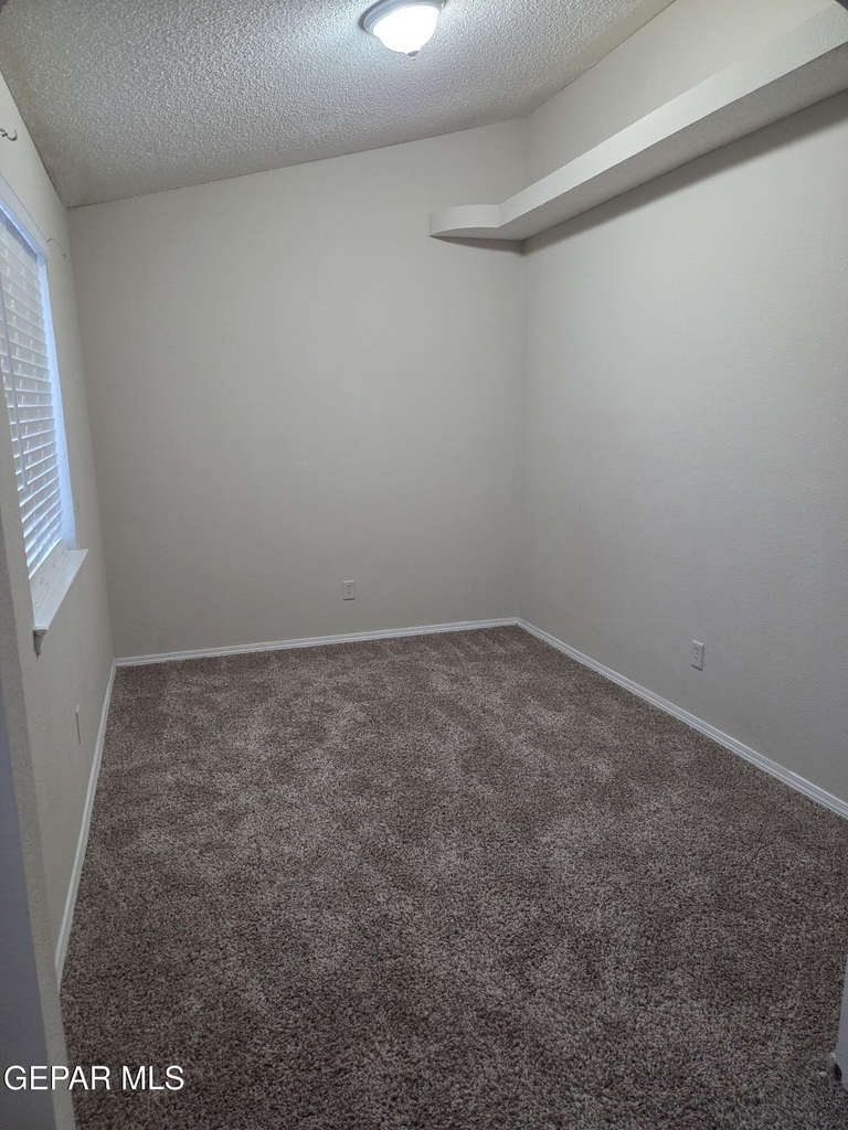 2988 Tierra Cortez Avenue - Photo 10