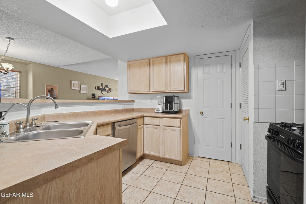 5009 Cedar Sands Lane - Photo 22