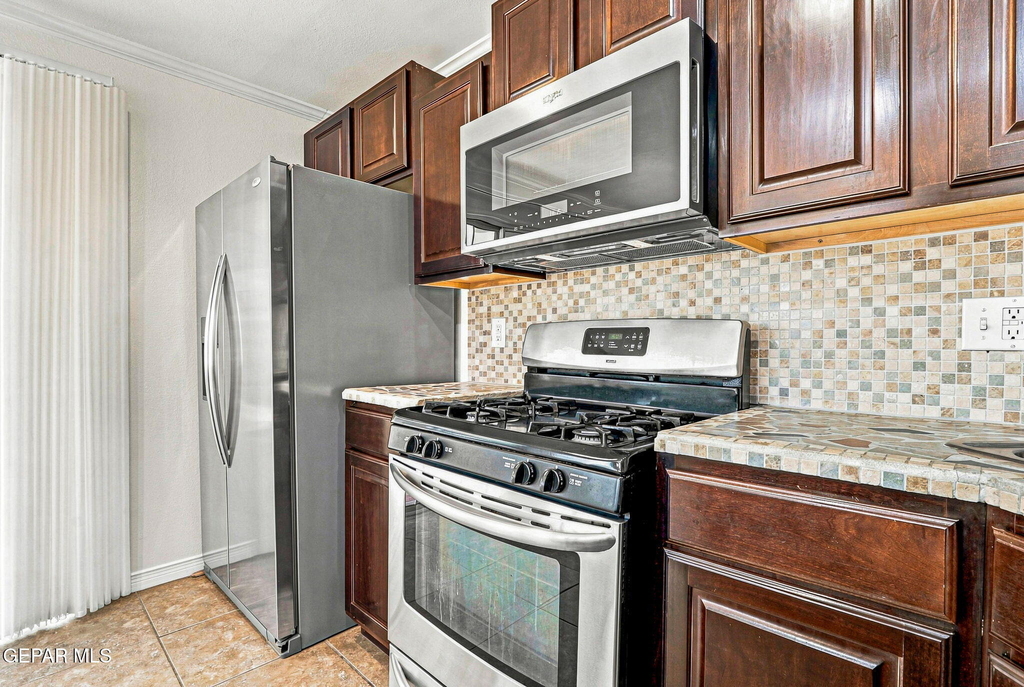6340 Modesta Street - Photo 38