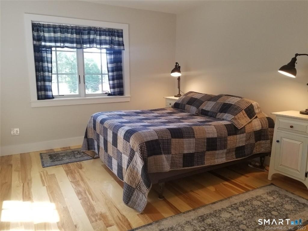 11 Apple Way - Photo 12