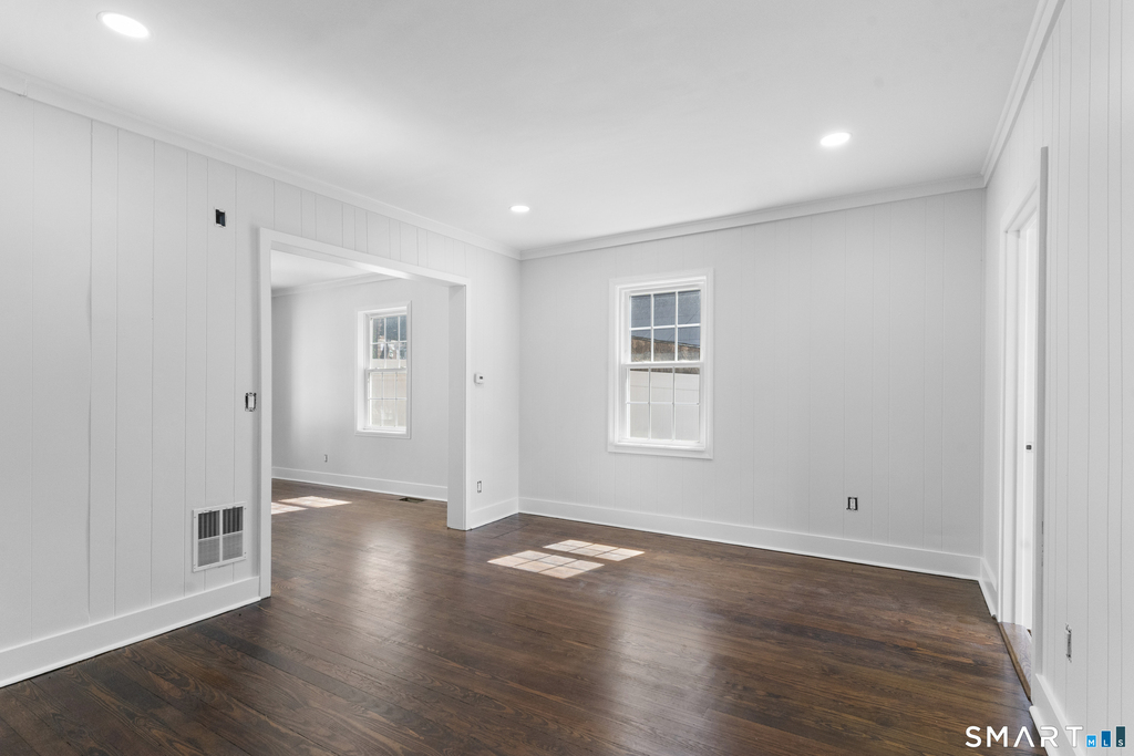 366 Remington Street - Photo 3