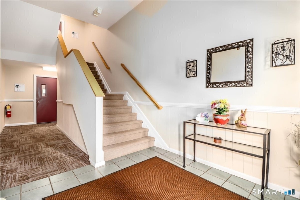 17 Fordyce Court - Photo 1
