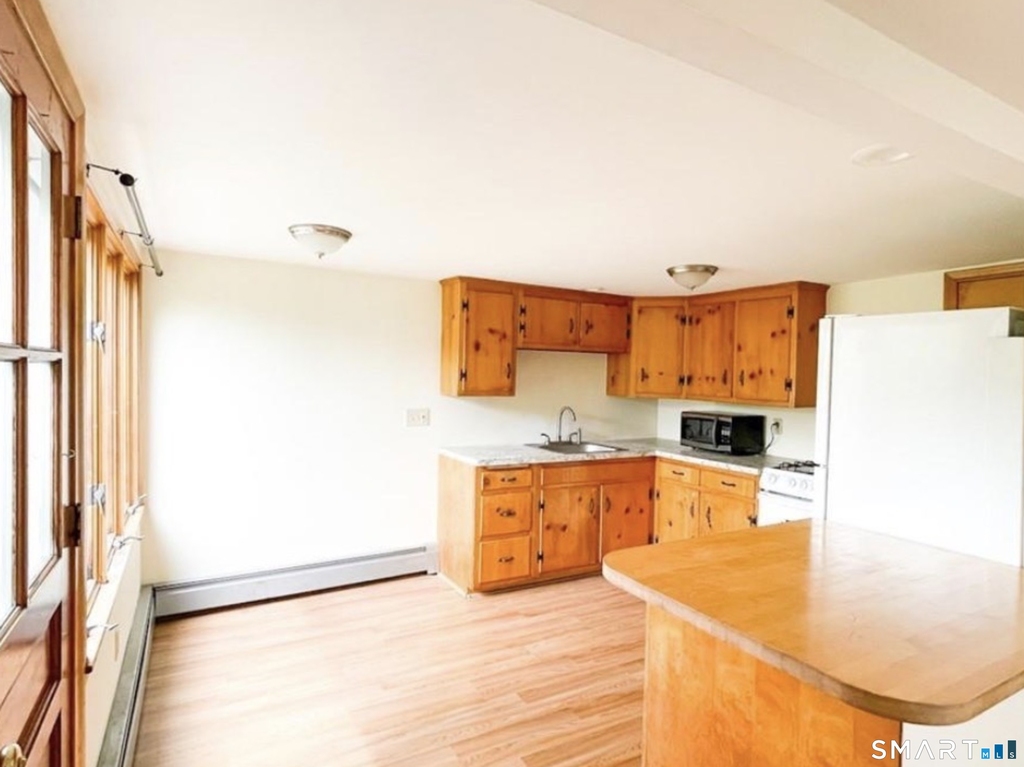 46 Clark Street - Photo 4
