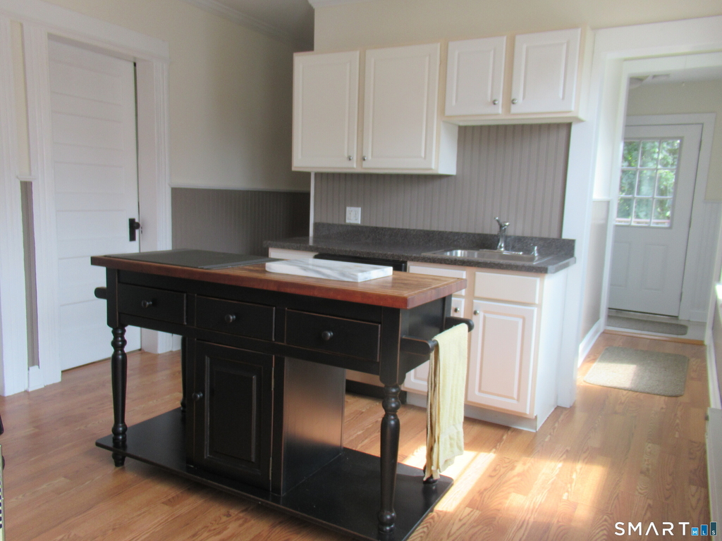 114 Bennett Street - Photo 4