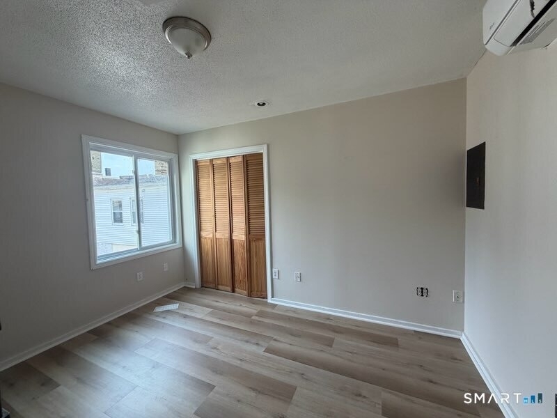 69 Congress Avenue - Photo 4