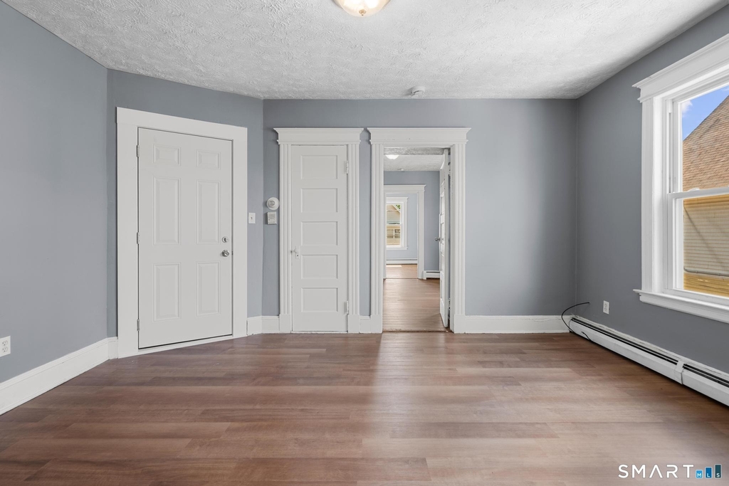 66 Standish Street - Photo 7