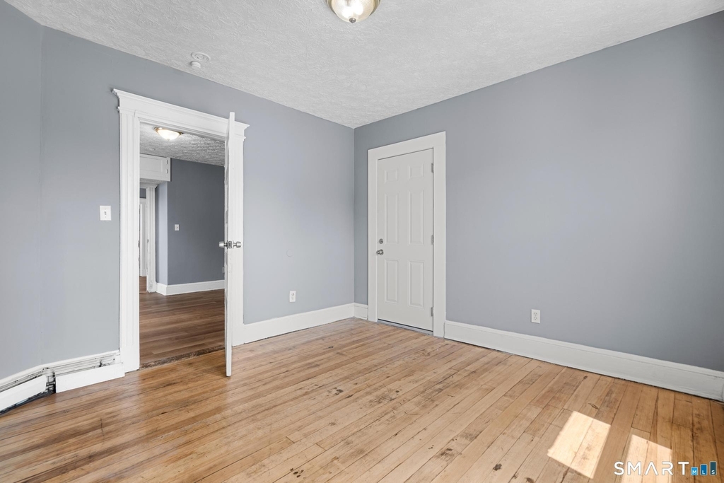 66 Standish Street - Photo 14
