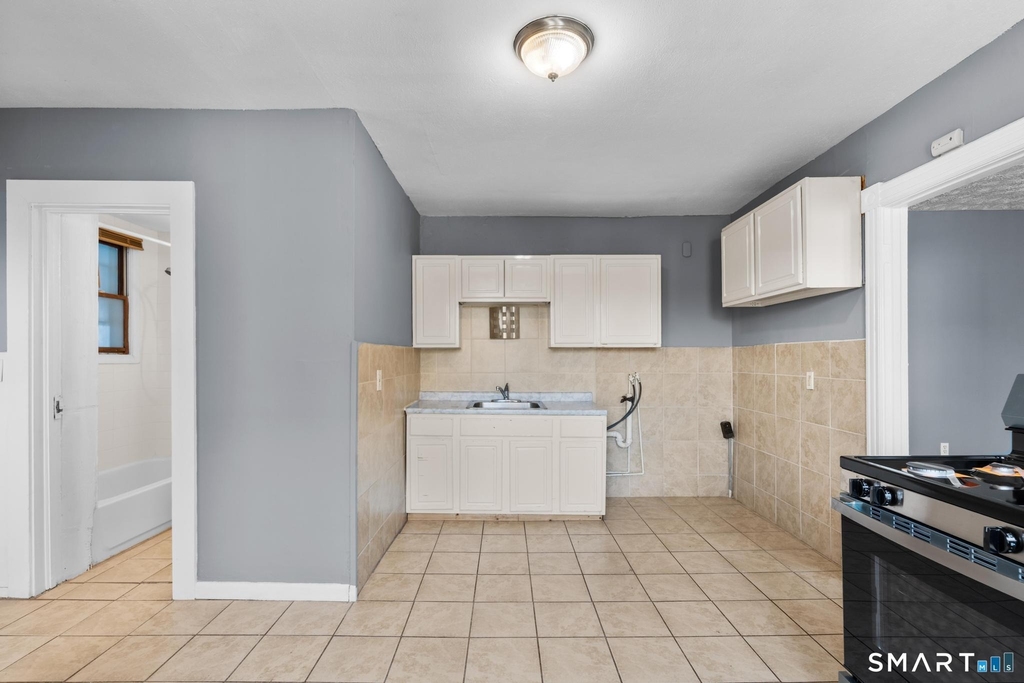 66 Standish Street - Photo 4