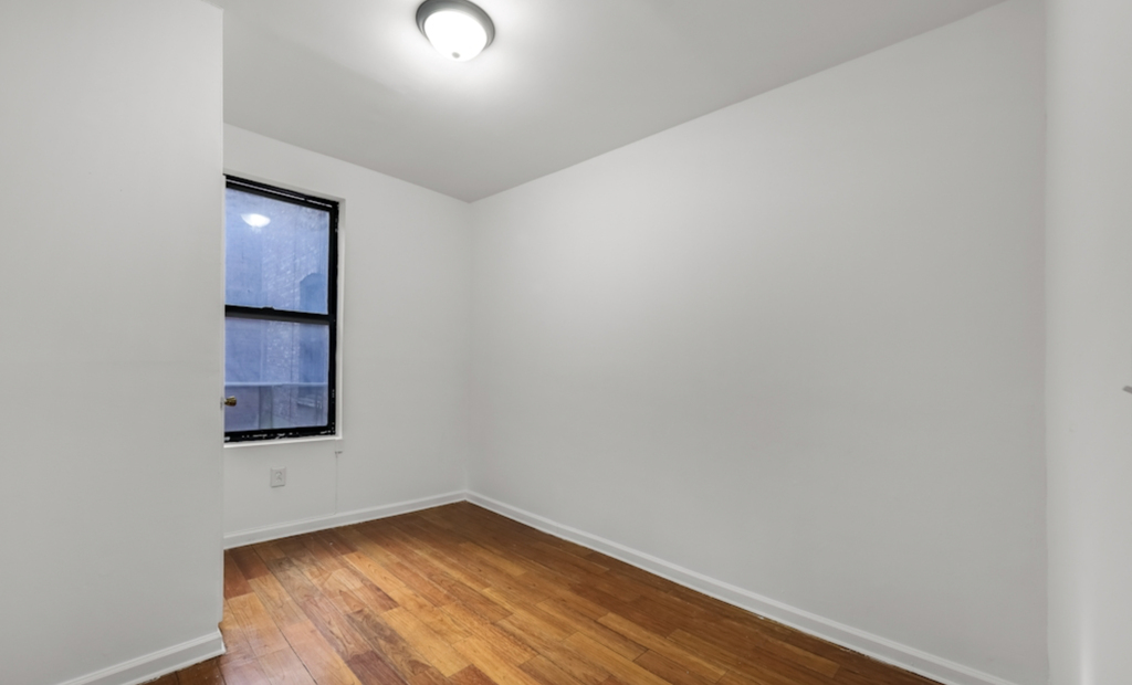 3620 Broadway - Photo 2