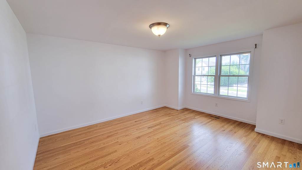 65 East Avenue - Photo 11
