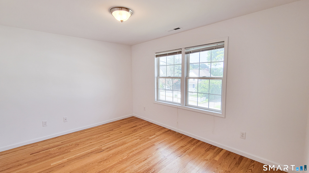65 East Avenue - Photo 16