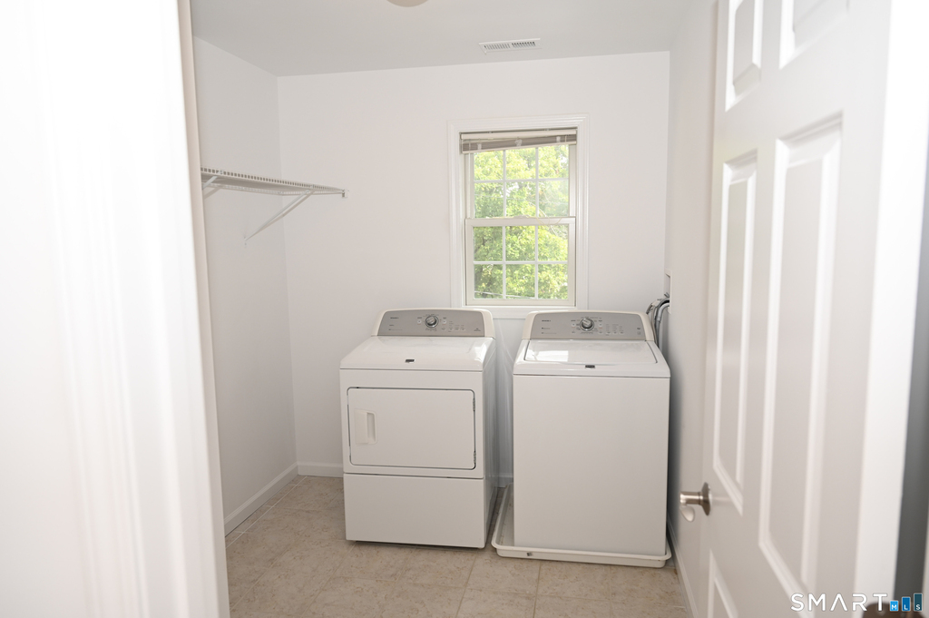 65 East Avenue - Photo 17