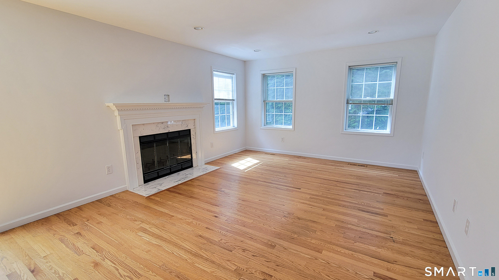65 East Avenue - Photo 8