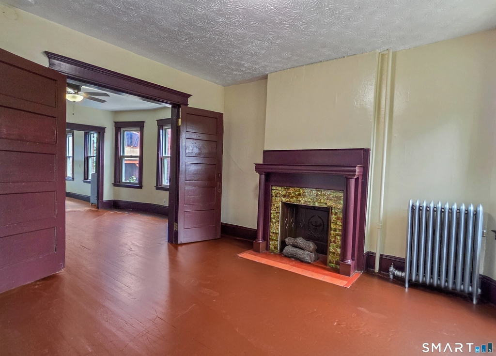 2-4 Mortson Street - Photo 5