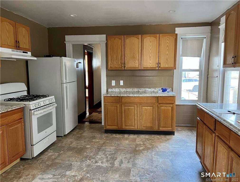 265 Bunnell Street - Photo 0