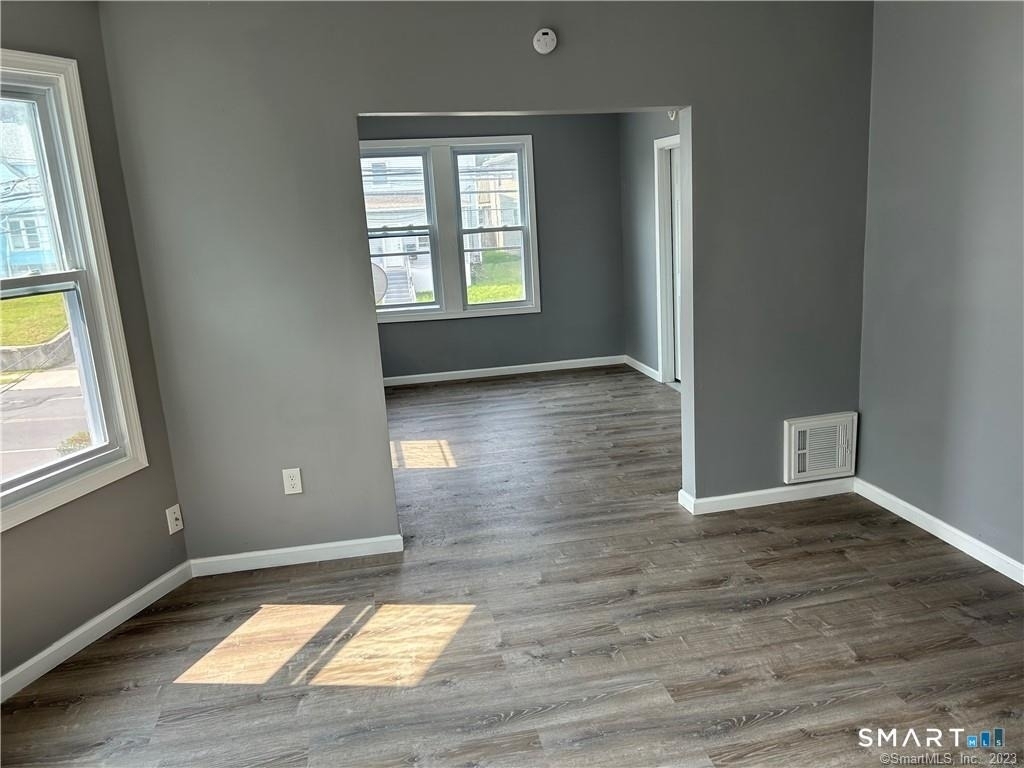 1397 Corbin Avenue - Photo 6