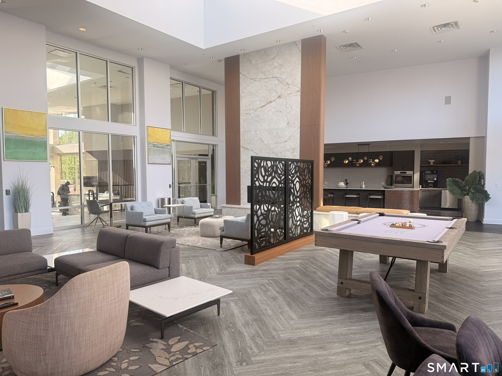 301 Commons Park - Photo 10