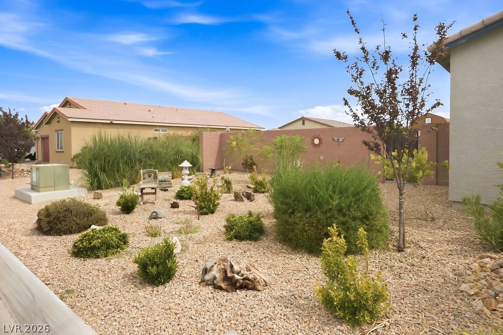 73 Hawk Avenue - Photo 3