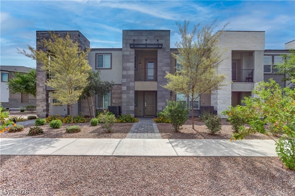929 Kyanite Lane - Photo 0